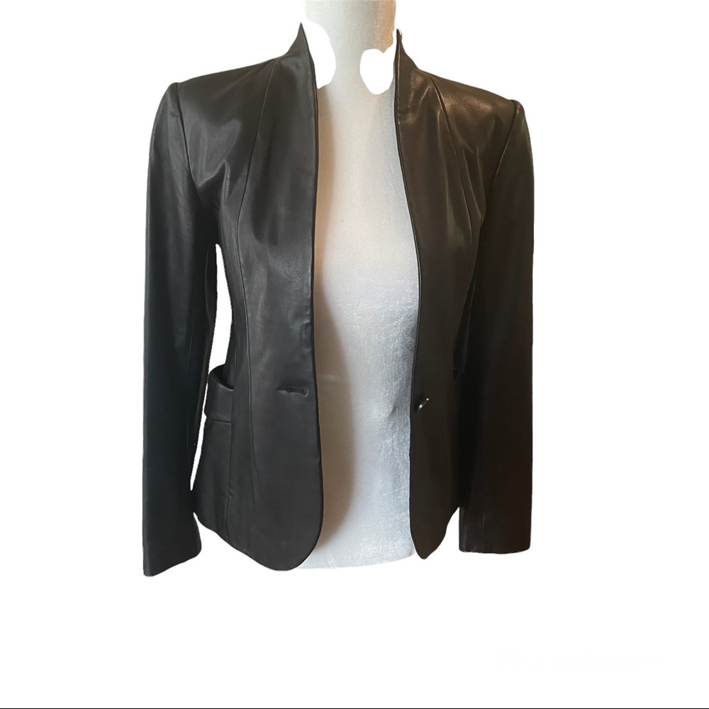 🌸Theory Lamb leather blazer